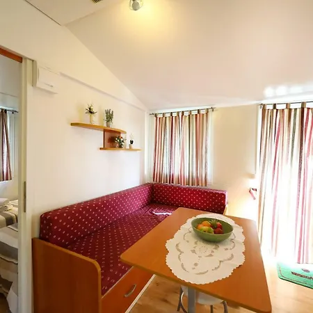 Mobile Grbe Ferienhaus Nin
